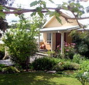 Kemeys Mountain Hideaway - Accommodation in Brisbane