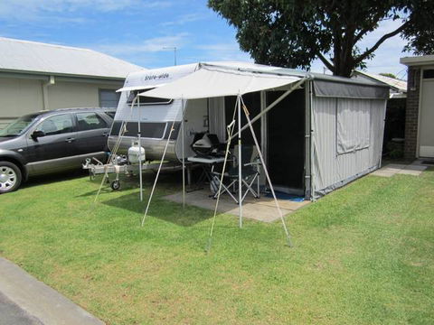 Lakes Haven Caravan Park - Accommodation in Brisbane 4