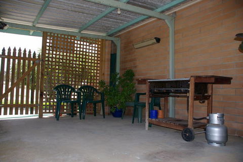 Lemon Tree Cottage - Ordway Park - Accommodation in Brisbane 1