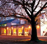 Lindenwarrah Hotel  Restaurant - Accommodation in Brisbane