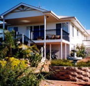 Lovering's Beach Houses - The Whitehouse Emu Bay - Accommodation in Brisbane