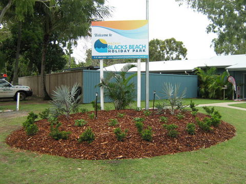 BIG4 Mackay Blacks Beach Holiday Park - Accommodation in Brisbane 1