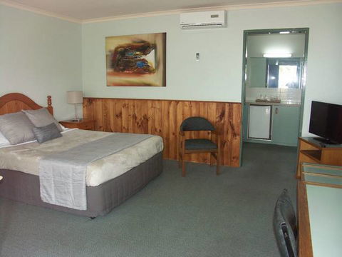 Melaleuca Motel - Accommodation in Brisbane 2