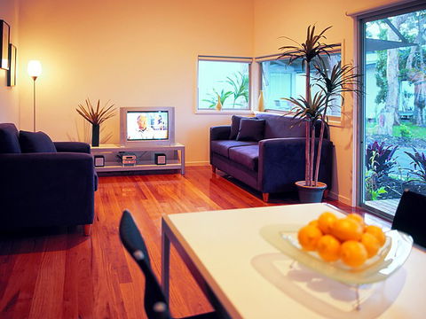 Mobys Beachside Retreat - Accommodation in Brisbane 1