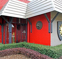 New England Motor Lodge - Accommodation in Brisbane