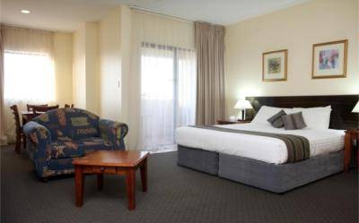 Quality Suites Boulevard On Beaumont Hotel - Accommodation in Brisbane 1