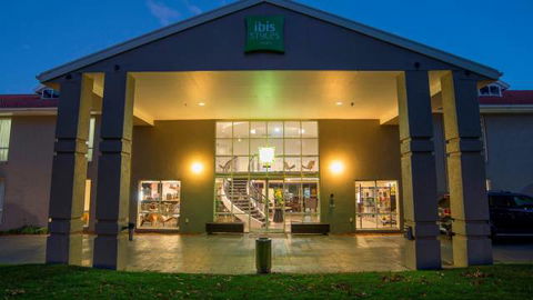 Ibis Styles Canberra - Accommodation in Brisbane 6