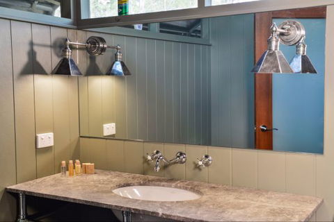 Arnhemland Barramundi Nature Lodge - Accommodation in Brisbane 11