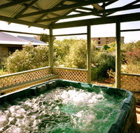 Rock of Ages Cottage BB - Accommodation in Brisbane