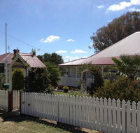 Tenterfield Luxury Historic c1895 Cottage - Accommodation in Brisbane