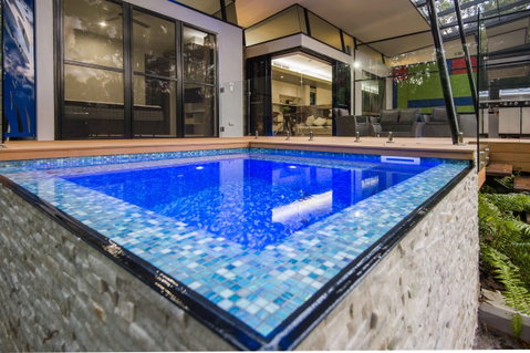 The Feathered Nest - Luxury Wildlife Retreat - Accommodation in Brisbane 6