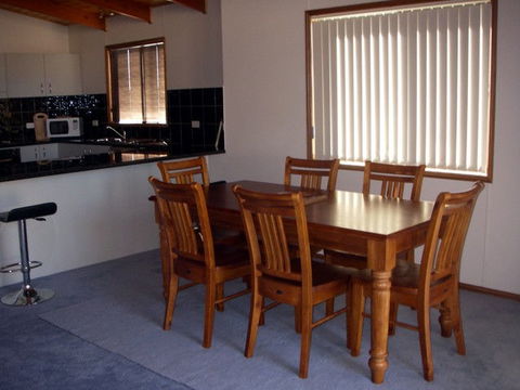 The Real McCoy Holiday Accommodation - Accommodation in Brisbane 3