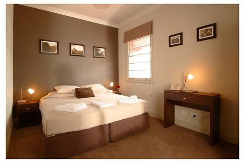 The Royal Hotel - Accommodation in Brisbane 1