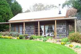 The Studio & The Barn - Accommodation in Brisbane 0
