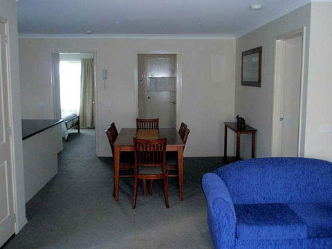 Victoria Lodge Motor Inn & Serviced Apartments - Accommodation in Brisbane 1