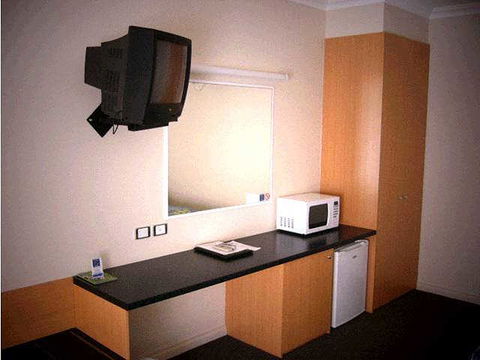 Victoria Lodge Motor Inn & Serviced Apartments - Accommodation in Brisbane 3