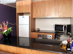 Waldorf Apartment Hotel Canberra - Accommodation in Brisbane 3