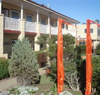 Baywatch Manor Augusta YHA - Accommodation in Brisbane