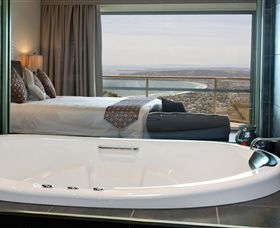 Arthurs Views - Accommodation in Brisbane 3