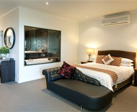 Arthurs Views - Accommodation in Brisbane 4