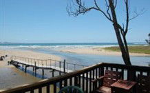 Spot X Surf - Accommodation in Brisbane 1