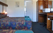 Adrian Motel - Forbes - Accommodation in Brisbane 0