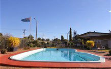 Cobar Crossroads Motel - Cobar - Accommodation in Brisbane 0