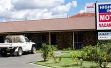 Highway Inn Motel - Hay - Accommodation in Brisbane 3