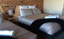 Inverell Terrace Motor Lodge - Accommodation in Brisbane 4