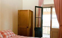 Royal Hotel Mandurama - Mandurama - Accommodation in Brisbane 0