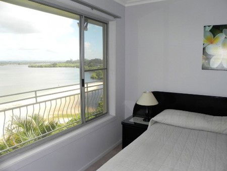 Leisure-lee Holiday Apartments - Accommodation in Brisbane 1