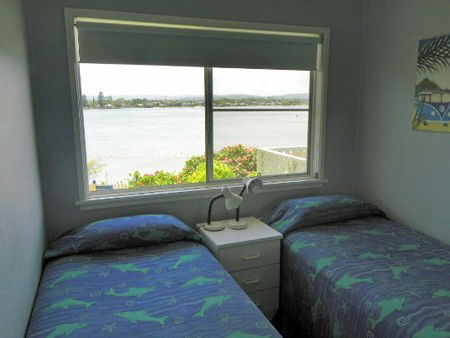 Leisure-lee Holiday Apartments - Accommodation in Brisbane 2