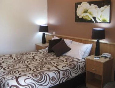 Tumut NSW Accommodation in Brisbane
