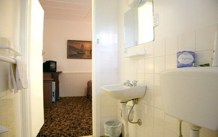 Titania Motel - Accommodation in Brisbane 3