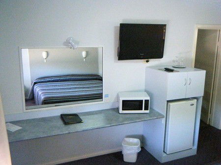 Orana Windmill Motel - Accommodation in Brisbane 1