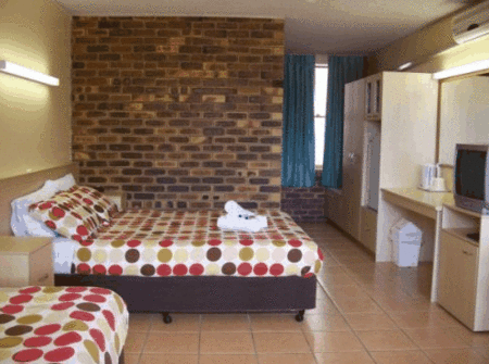 Camden Motor Inn - thumb 4