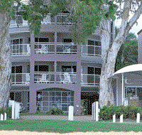 Coral Horizons Beachfront Apartments - Accommodation in Brisbane
