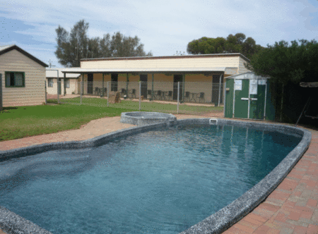 Nuttbush Retreat Caravan Park - Accommodation in Brisbane 1