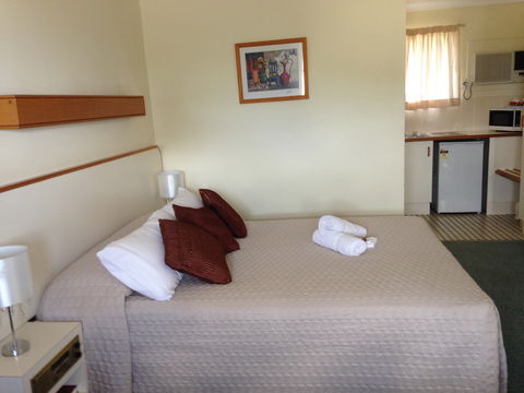 Country Rose Motel - Accommodation in Brisbane 7