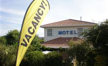 White Lanterns Motel - Armidale - Accommodation in Brisbane 3