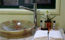 Doughboy Retreat - - Accommodation in Brisbane 0