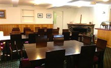 The Lions Lair Lodge - - Accommodation in Brisbane 1