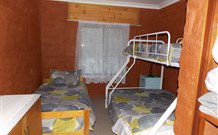 Pinegrove Cottage - Accommodation in Brisbane 1