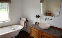 Rosewood Cottage - Accommodation in Brisbane 4