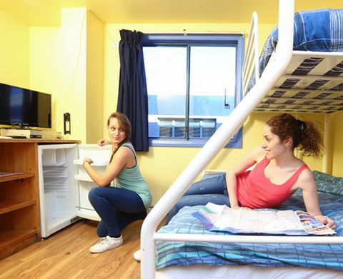 Sydney, Cronulla Beach YHA - Accommodation in Brisbane 6