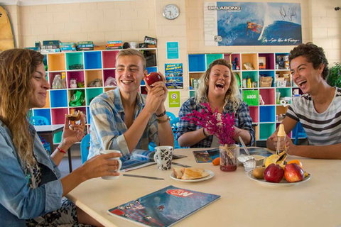 Coolangatta YHA - Kirra Beach, Gold Coast - Accommodation in Brisbane 2