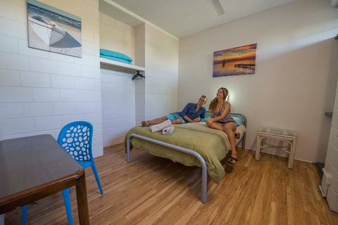 Coolangatta YHA - Kirra Beach, Gold Coast - Accommodation in Brisbane 9