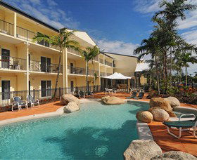 Cairns Queenslander Hotel And Apartments - Accommodation in Brisbane 0
