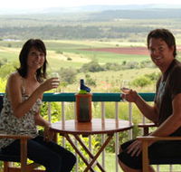 Crane Winery Bed and Breakfast - Accommodation in Brisbane