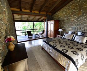 The Stonehouse Retreat - Accommodation in Brisbane 1